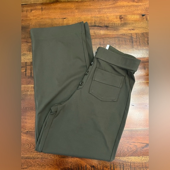 Halara High Waisted Button Multiple Pockets Straight Leg Casual Pants - Picture 3 of 4